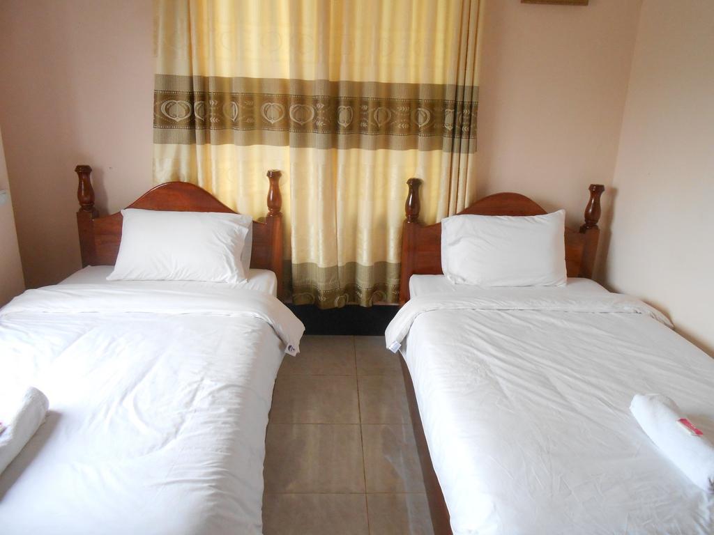 The Garden Pany Hotel Vang Vieng Zimmer foto